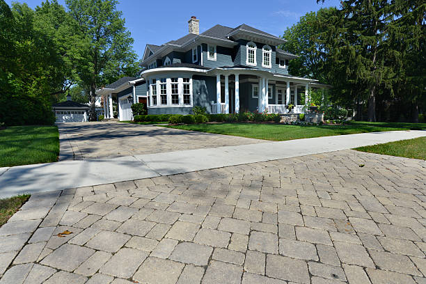 Best Decorative Driveway Pavers  in Lipatria, CA